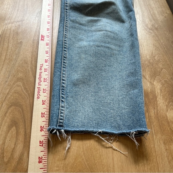 WE THE FREE FREE PEOPLE CROPPED JEANS FRAY HEM RIGID DENIM MED WASH BLUE 29 - Picture 9 of 12